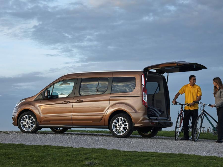  Ford Grand Tourneo Connect 2013 года  (фото 5 из 10)